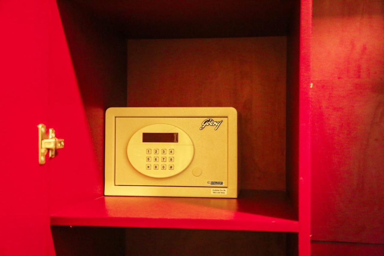 ホテル セラ グランド バイ ヴァーベイタム ホスピタリティ チェンナイ エクステリア 写真